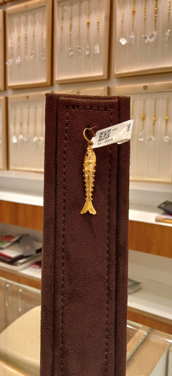 Single Hook Dollar